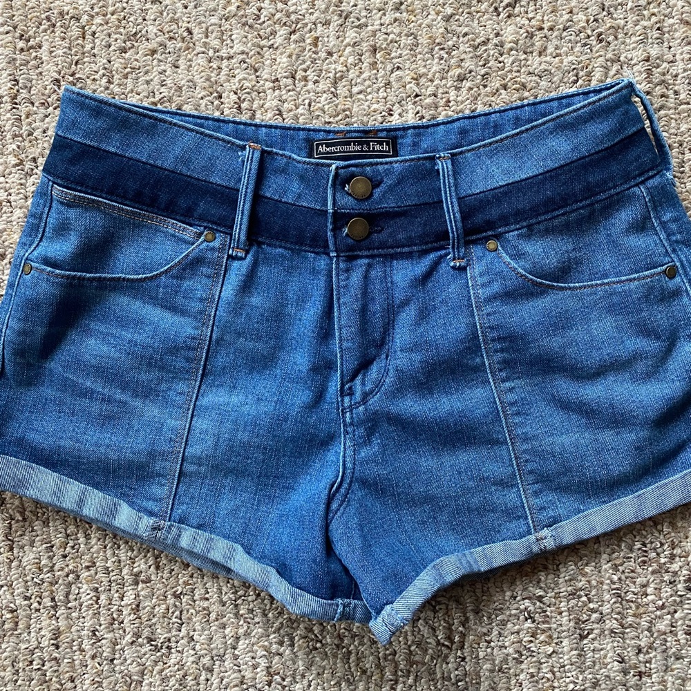 Abercrombie & Fitch women’s shorts w30